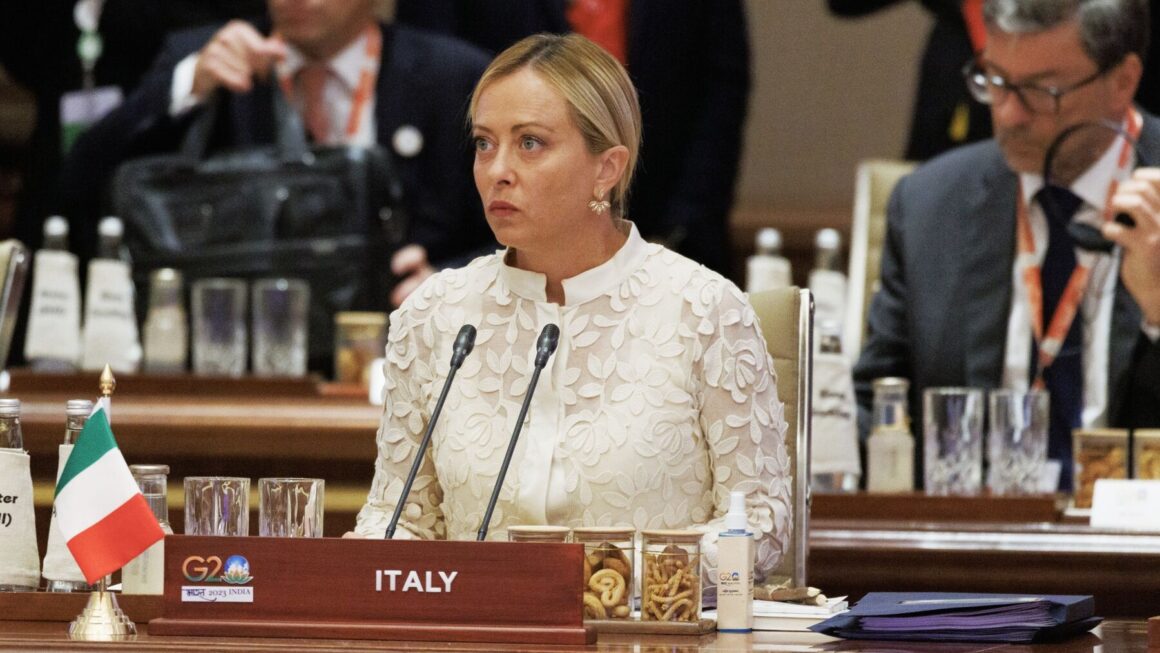 Мелоні повідомляє Китаю, що Італія планує вийти з «Поясу, одного шляху»