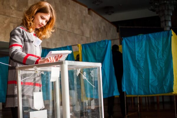 Україна потребує виборчої реформи вже зараз для проведення стійких післявоєнних виборів