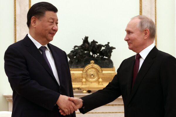 Bloomberg: Путін і Сі роз’єднані більше, ніж будь-коли. І ще більше об’єднані.
