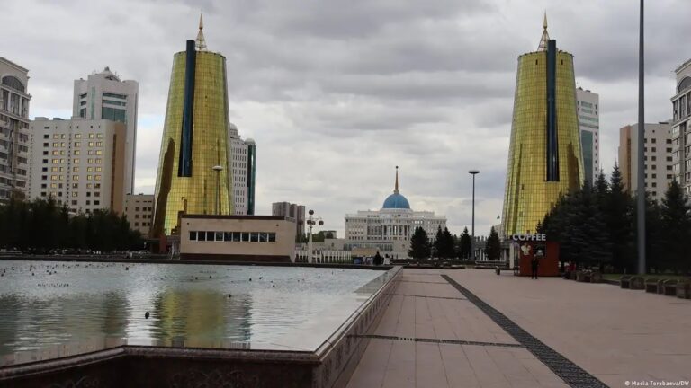 У Казахстані зростає кількість бідних. З чим це пов’язано?