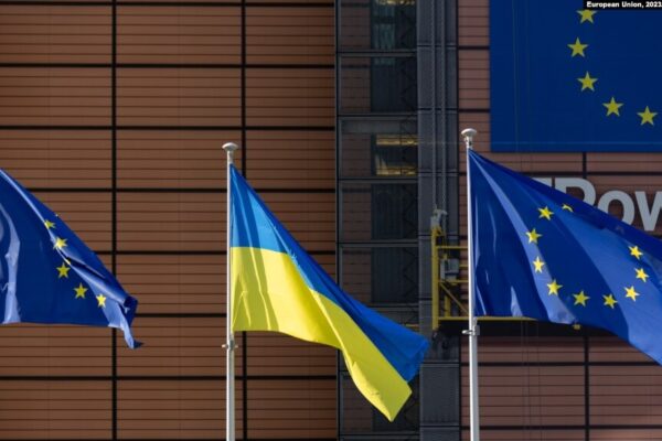 “Україна належить до європейської родини”. Реакції на рішення про початок переговорів про вступ України до ЄС
