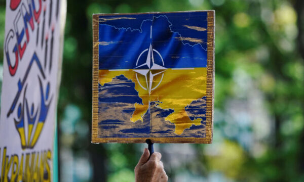 НАТО в обмін на території: Україні це не підходить, але не все так просто