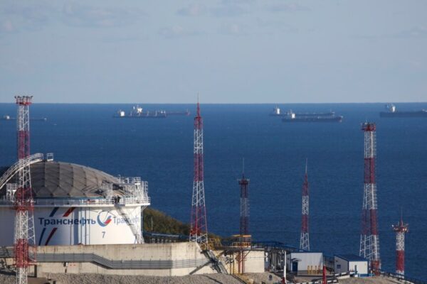 США ввели нові санкції проти “тіньового флоту”, що перевозить російську нафту