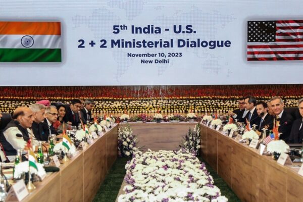 США та Індія спільно розвиватимуть оборонні технології. Країни засвідчили, що допомагатимуть Україні в гуманітарній сфері та відбудові