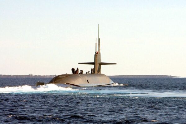 Ударний підводний човен США увійшов до Перської затоки з посланням до Ірану