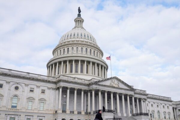 Законодавці США повертаються до Вашингтона. Чи зможе Конгрес домовитися про допомогу Україні та безпеку кордону