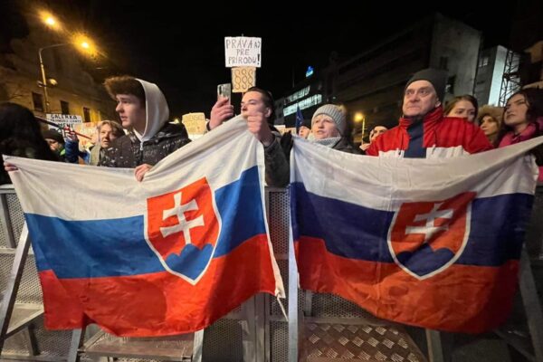 Гражданские протесты в Словакии