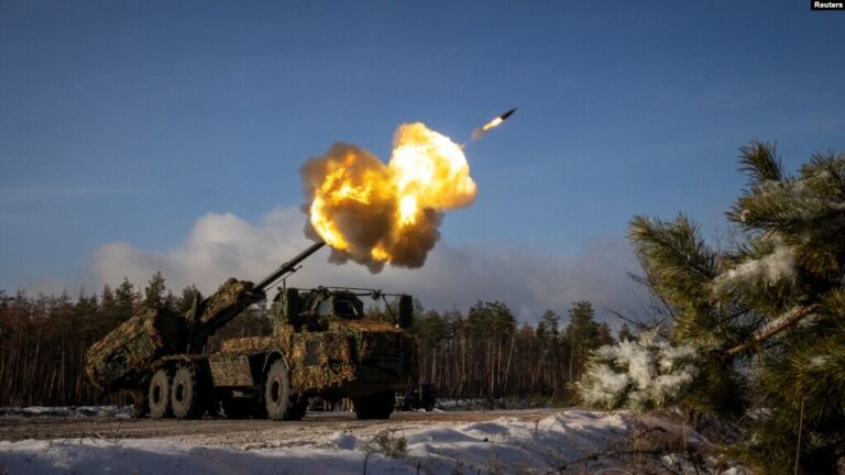 Масове виробництво боєприпасів може стати ключовою перевагою Росії під час наступу в Україні цьогоріч, пише CNN