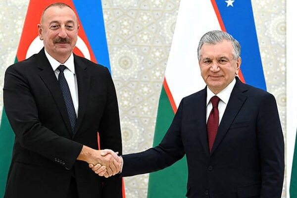 Поворот Азербайджану до Центральної Азії